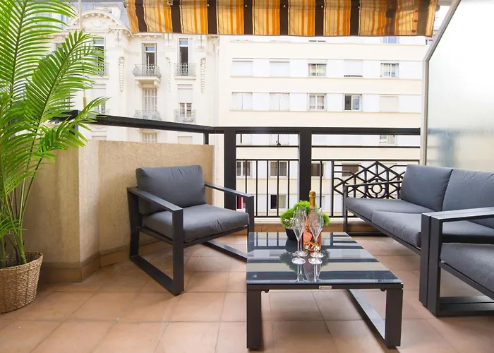 Daturas Ii - Agreable - Proche - Centre * Mentona